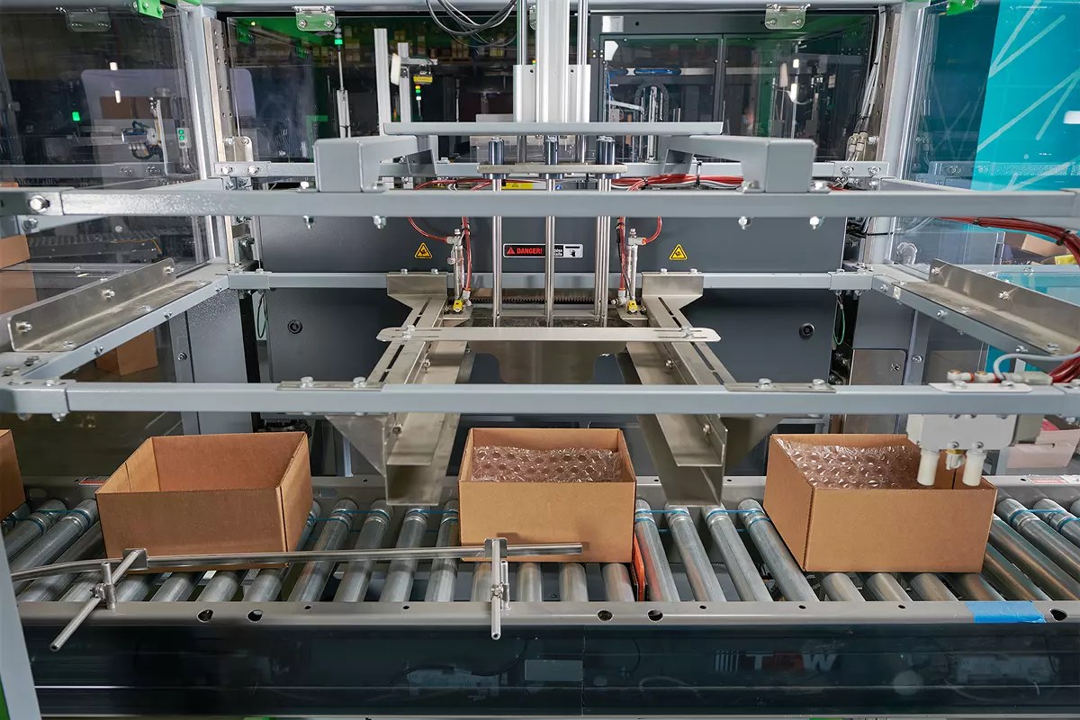 ipack-instasheeter-boxes-warehouse-1-cf