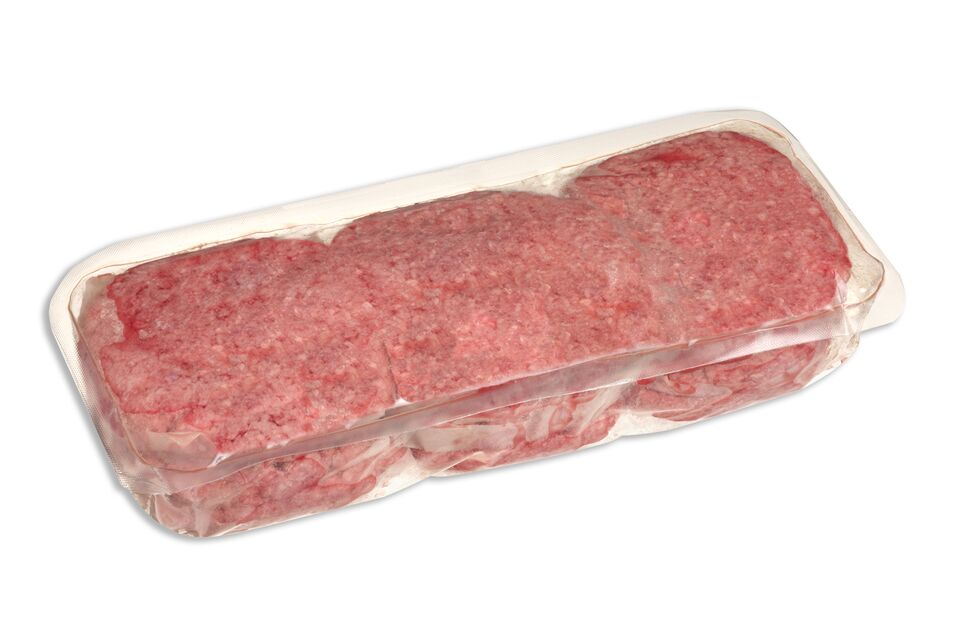 SemiRigidRollstock_FRM_Plantic_BeefPatties_Flexible_ClrTray_Ang_NA18