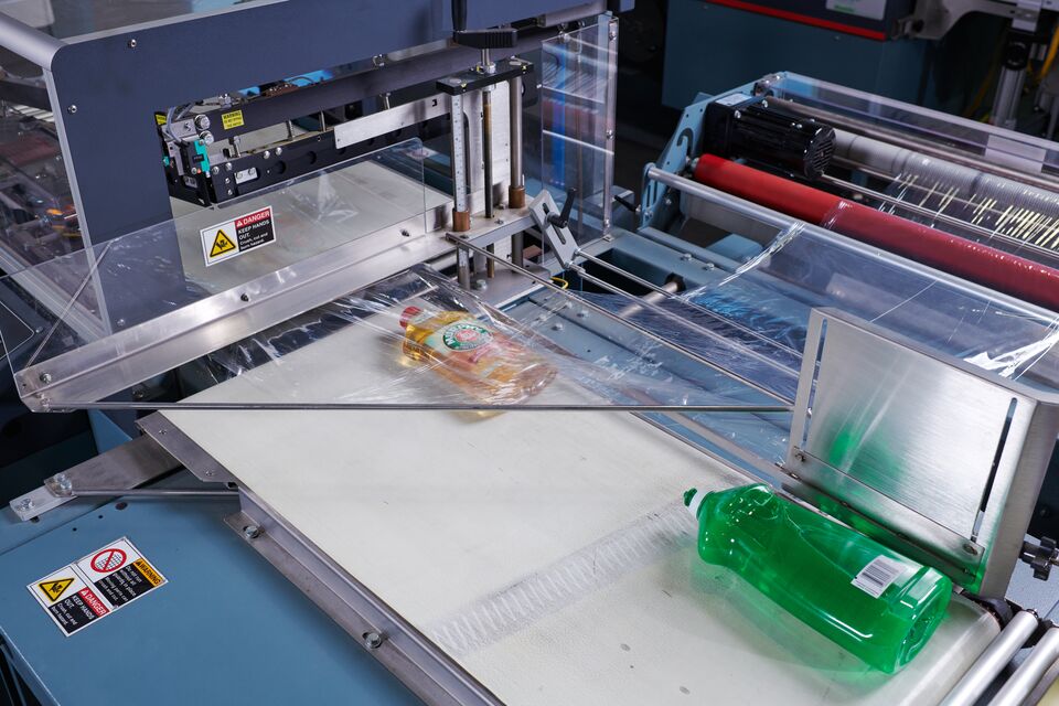 shrink-liquid-containment-close-up-2-cf
