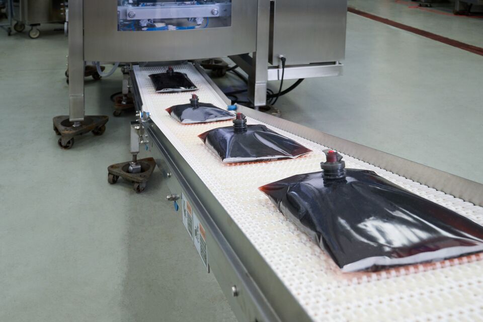 DS3002-onpack-bib-machine-6