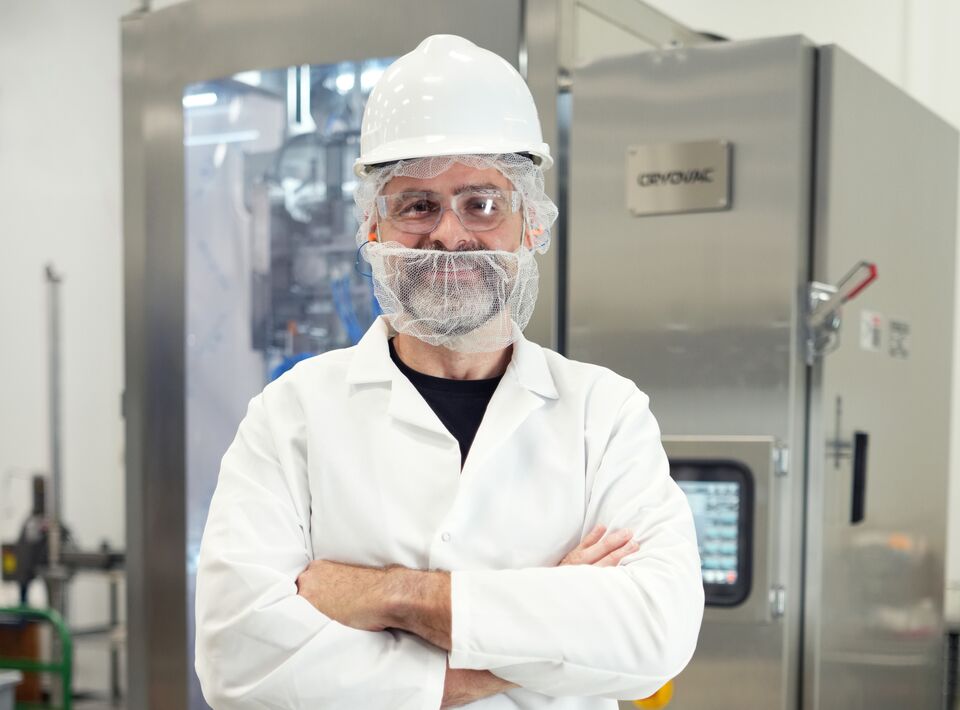 ServiceTechnicianPortraits-PPE-01-card-component