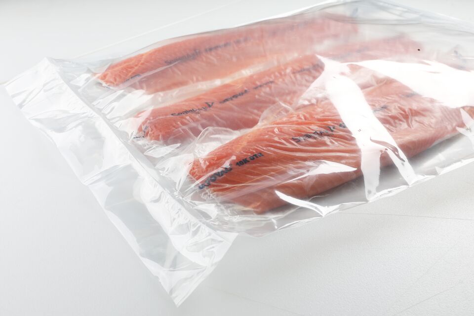 Breathable-Non-Barrier-Shrink-Bag-10K-Salmon-BOB