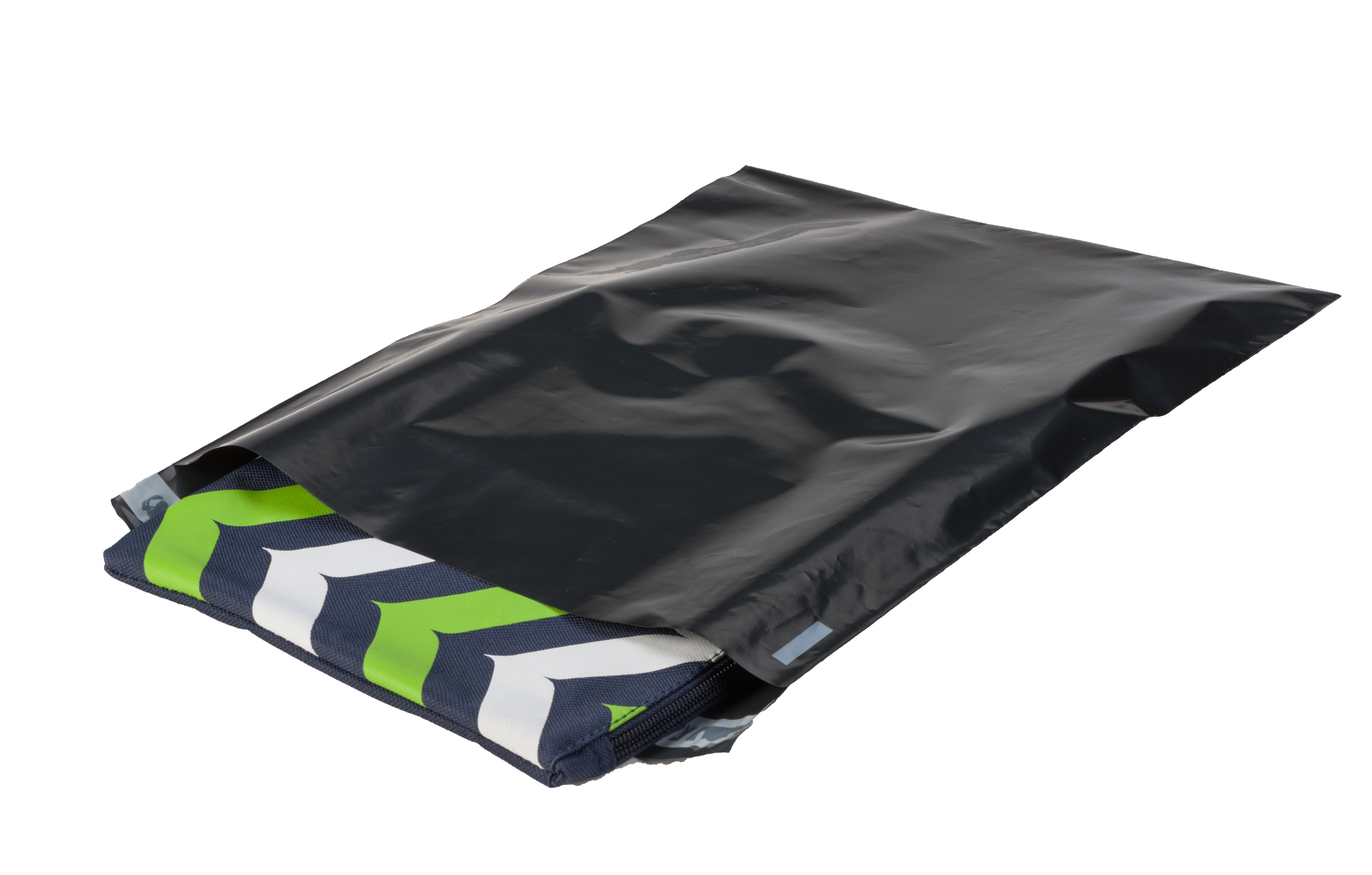 black utility poly mailer