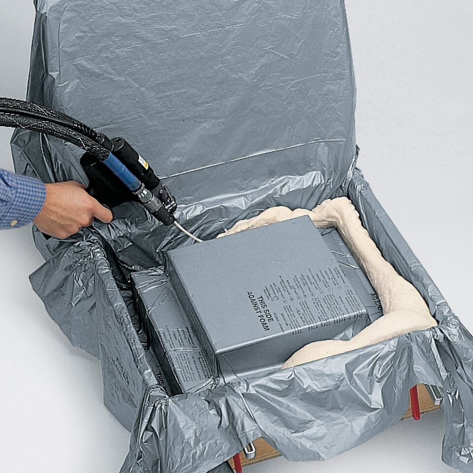 instapak-900-foam-system_2200x