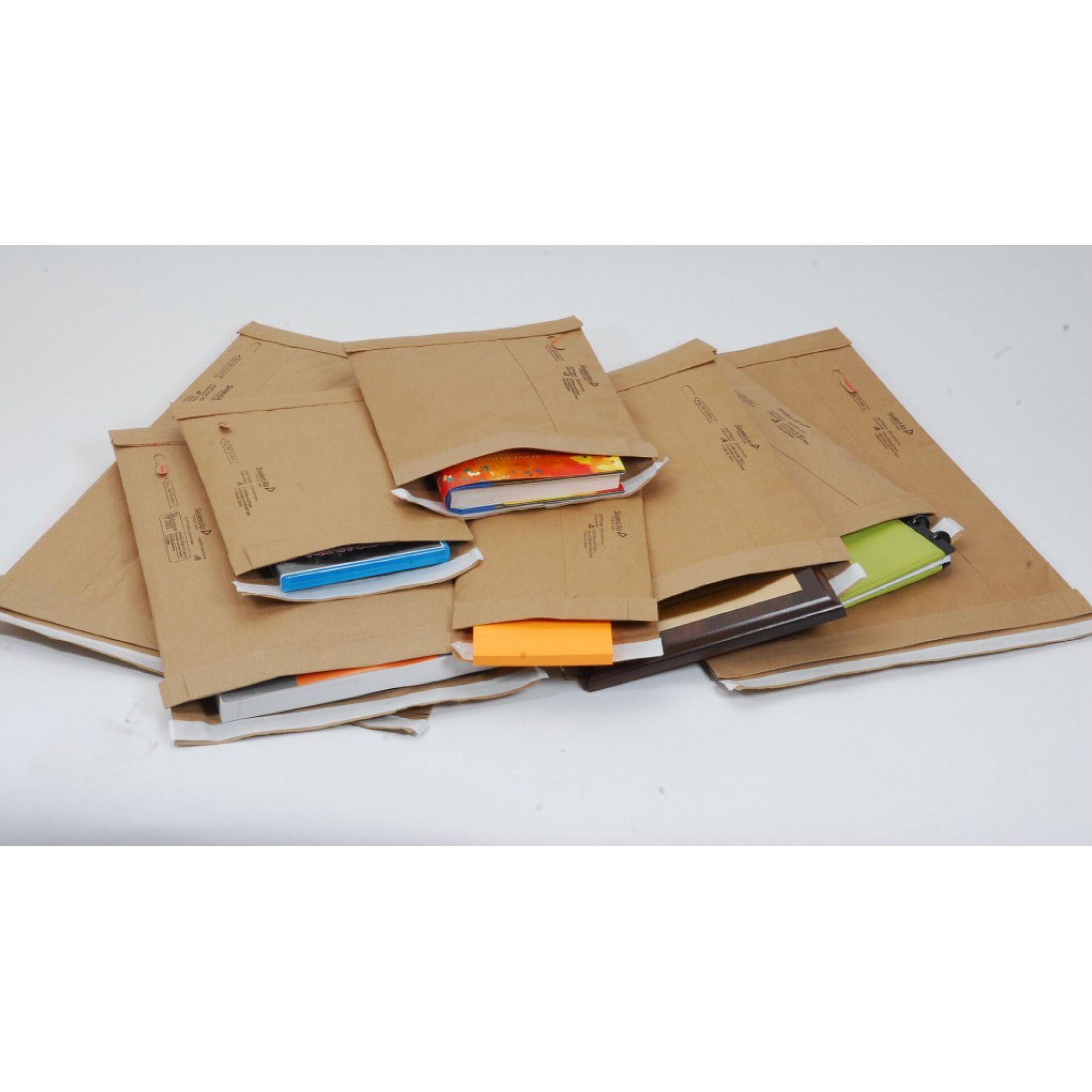 jiffy-padded-self-sealed-mailer