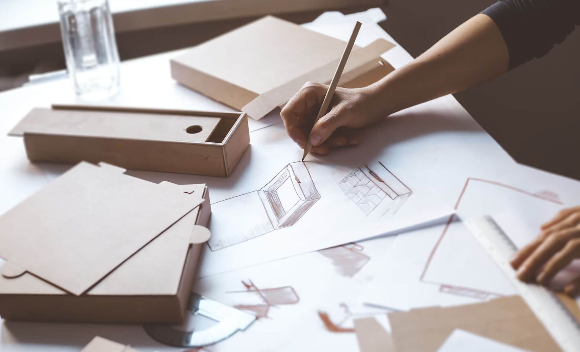 Solutions_Ecommerce-Fulfilment-Drawing_EMEA_0625-1