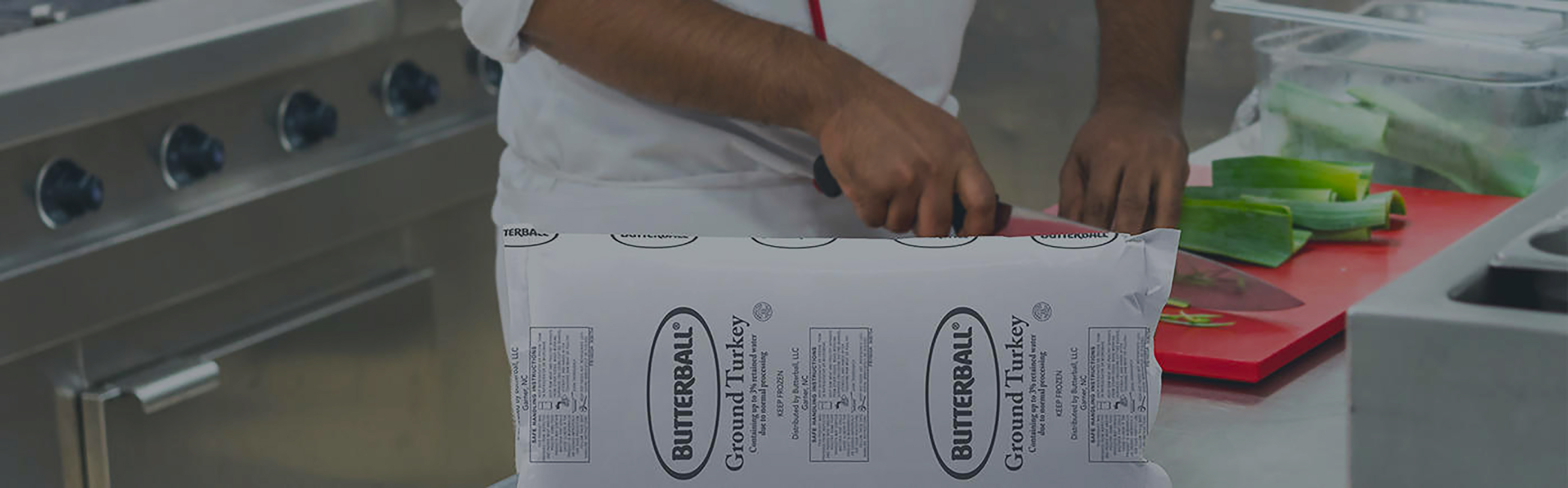 Butterball-Foodservice-Hero-1440x436_Dark